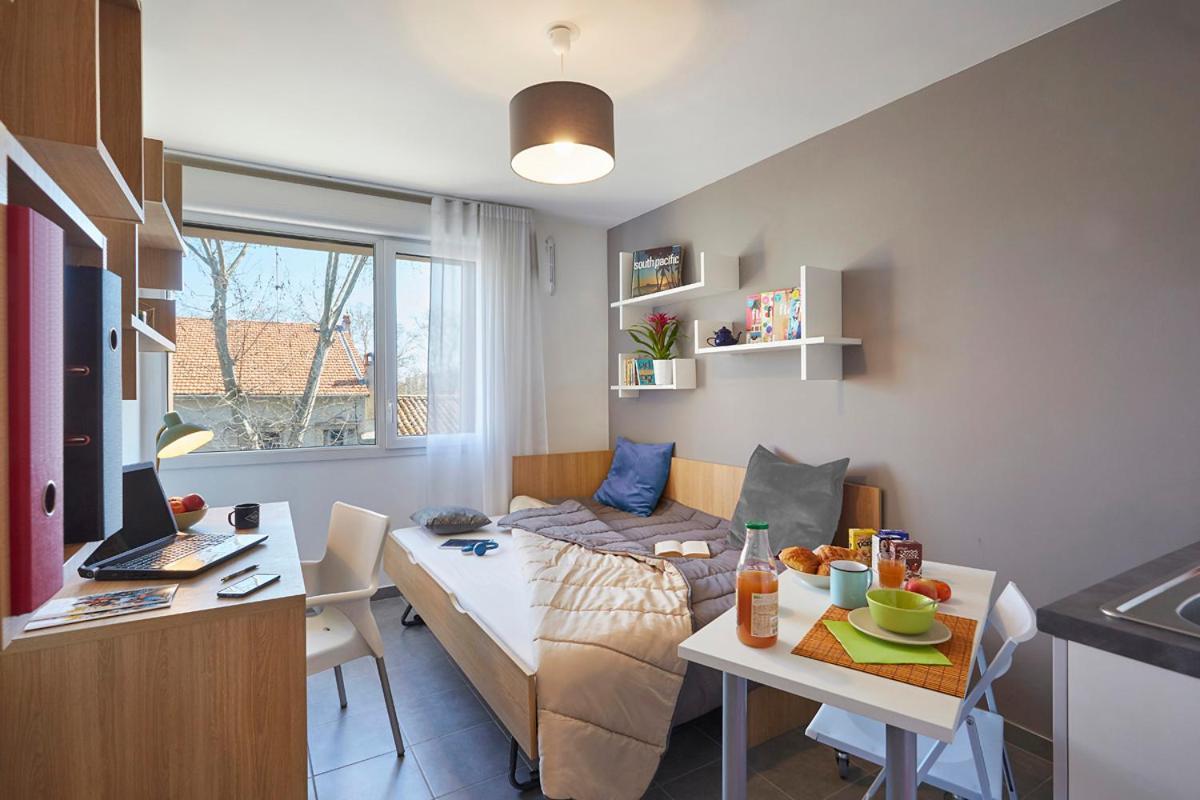 Residence Nemea - Beaux Arts มงต์เปอลิเยร์ ภายนอก รูปภาพ